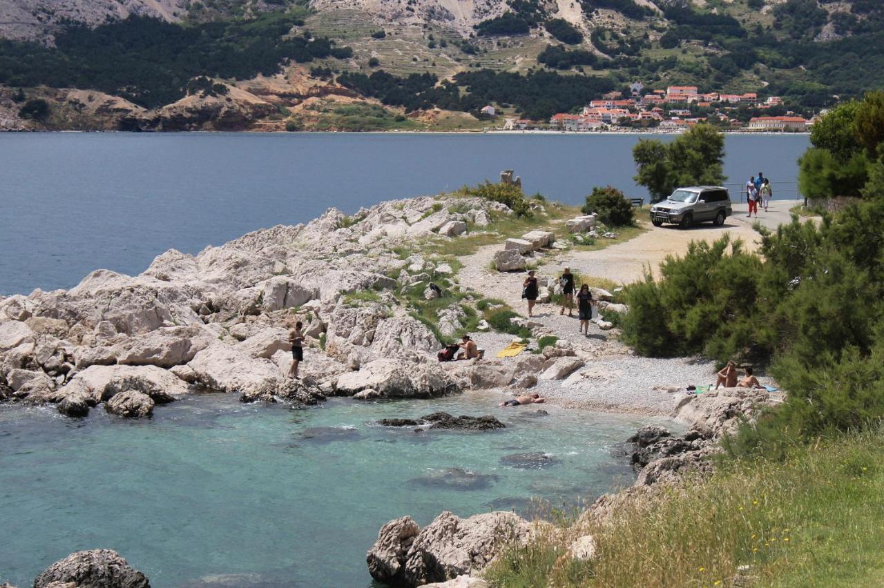 Apartments By The Sea Baska, Krk - 18824 ภายนอก รูปภาพ