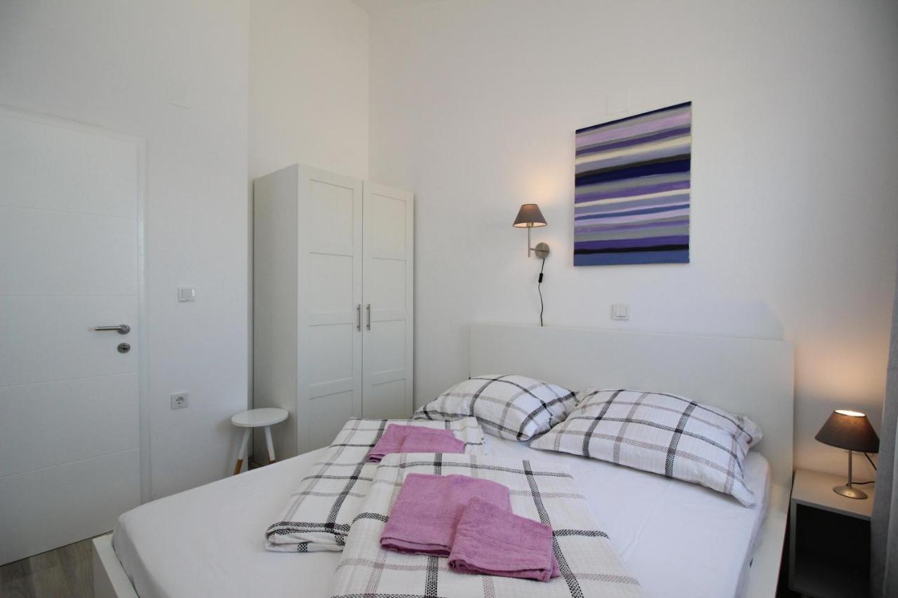 Apartments By The Sea Baska, Krk - 18824 ภายนอก รูปภาพ